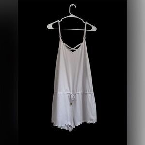 🥳 California Waves White Sleeveless Cover-Up Romper